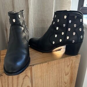Zadig & Voltaire Black Leather Skull Ankle Boots (Booties)